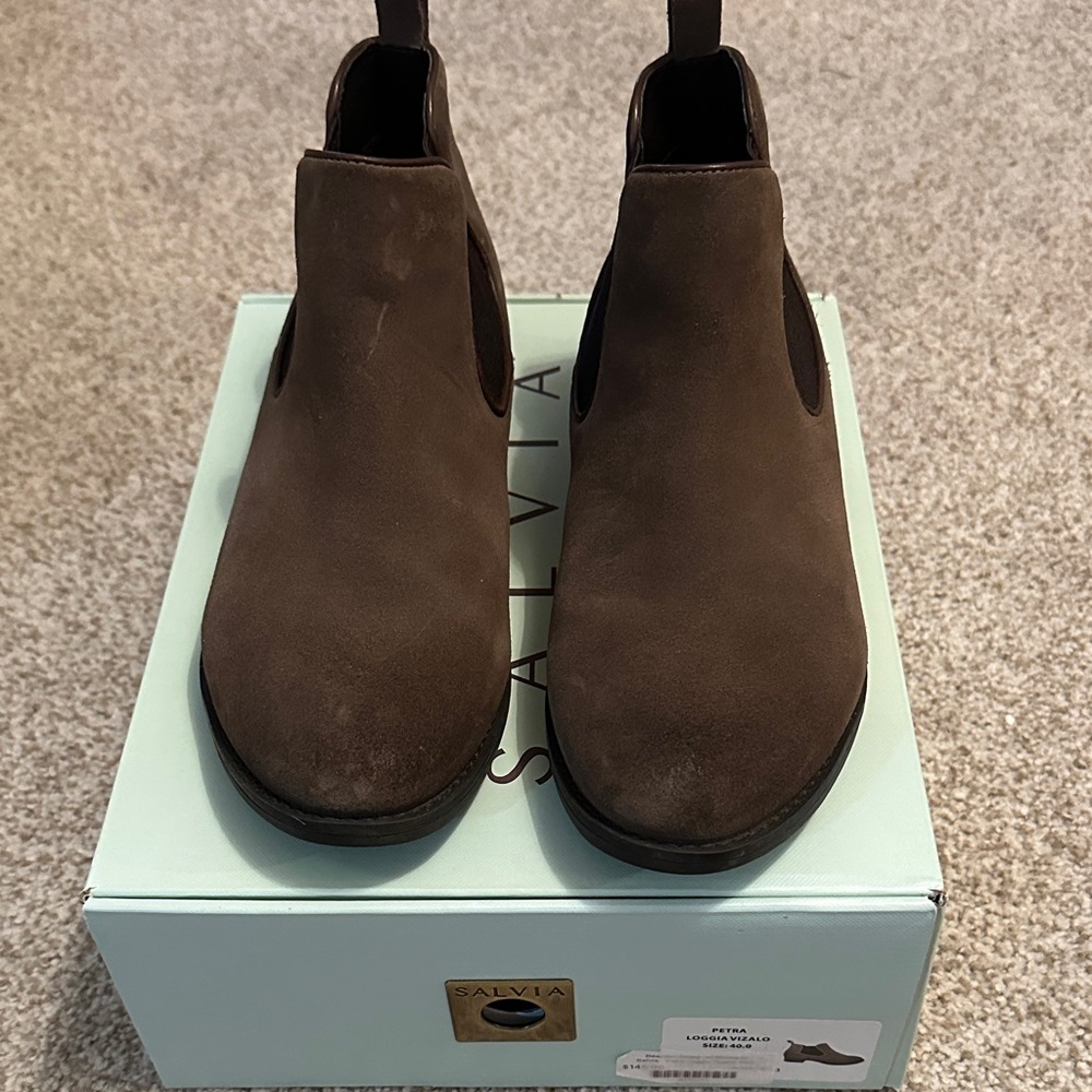 Women’s Salvia Brown Boots. Petra worn once!